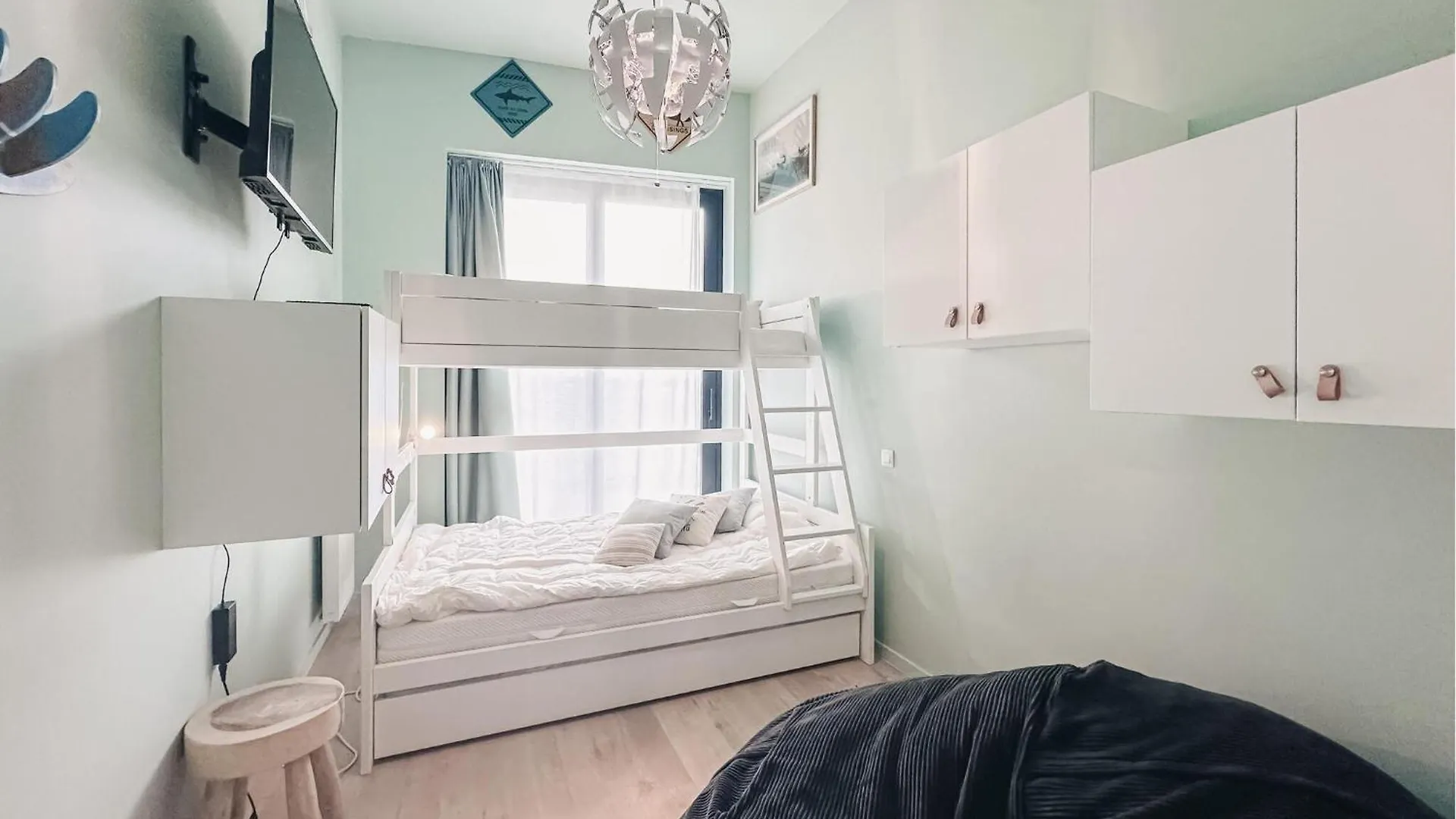 Awesome Apartment In Oostende With Wifi