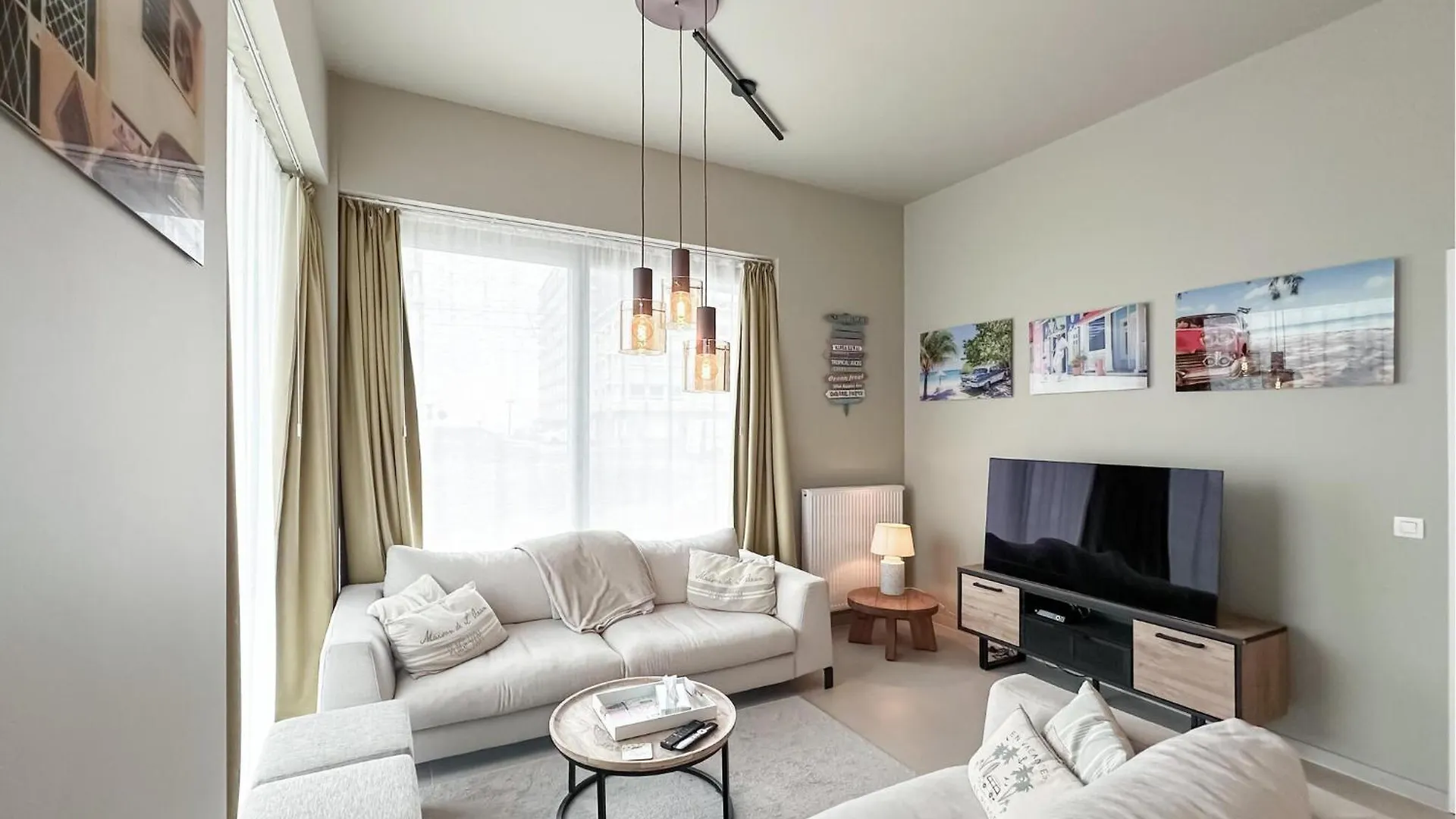 Awesome Apartment In Oostende With Wifi 0*, Ostend
